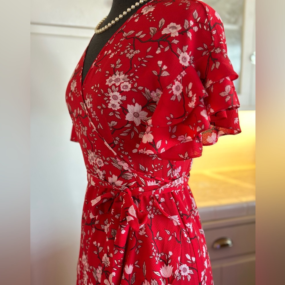 Max Studio Red Floral Wrap Dress - Picture 5 of 9